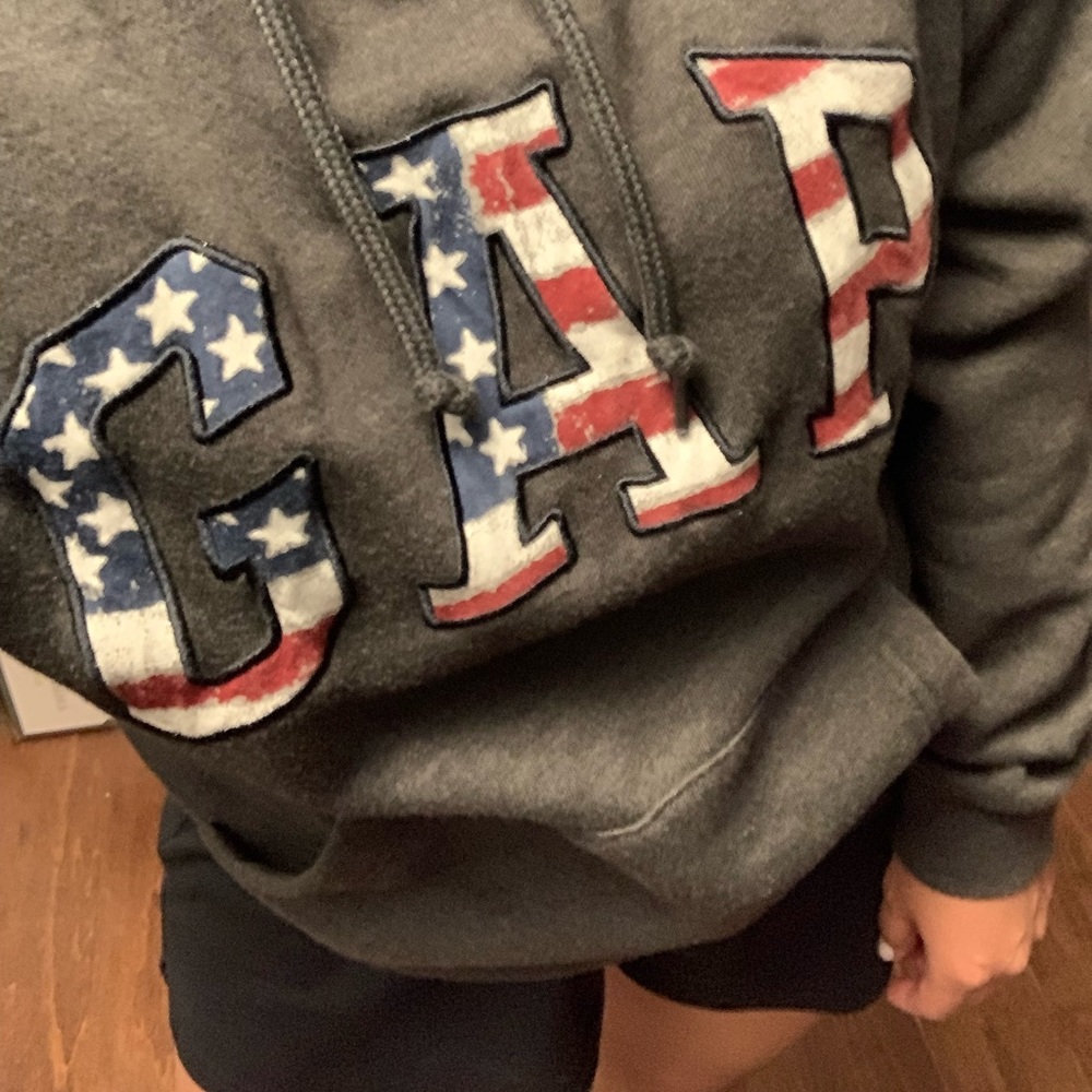 Gap American Flag Gray Pull Over Hoodie Sweater